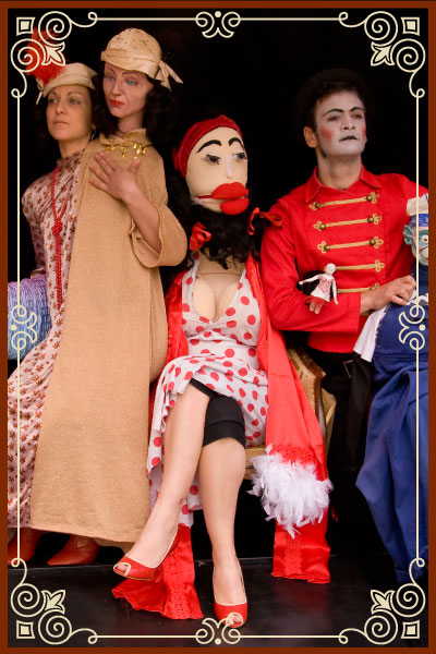 Freaks in 4/4 delle Officine Duende I personaggi del freakshow